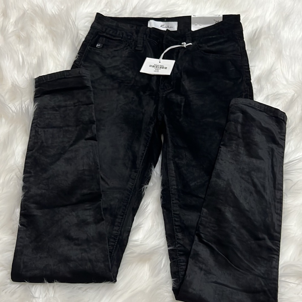 NWT KANCAN VELVET BLACK JEANS 5/26